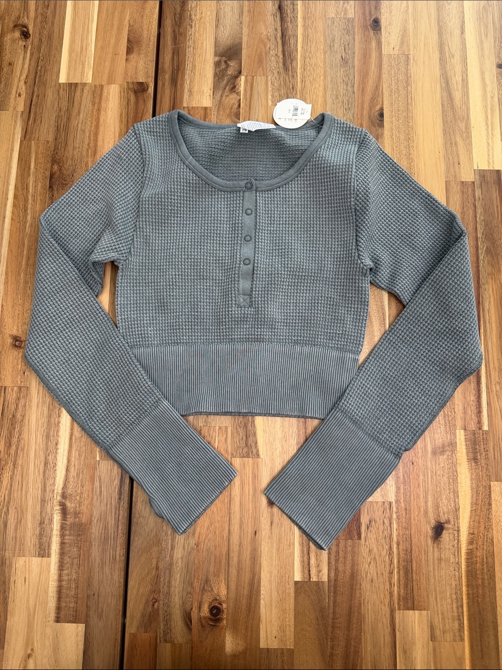 NWT Offline By Aerie Cropped Long Sleeve
